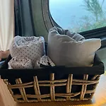 Kemping Geko Camper *